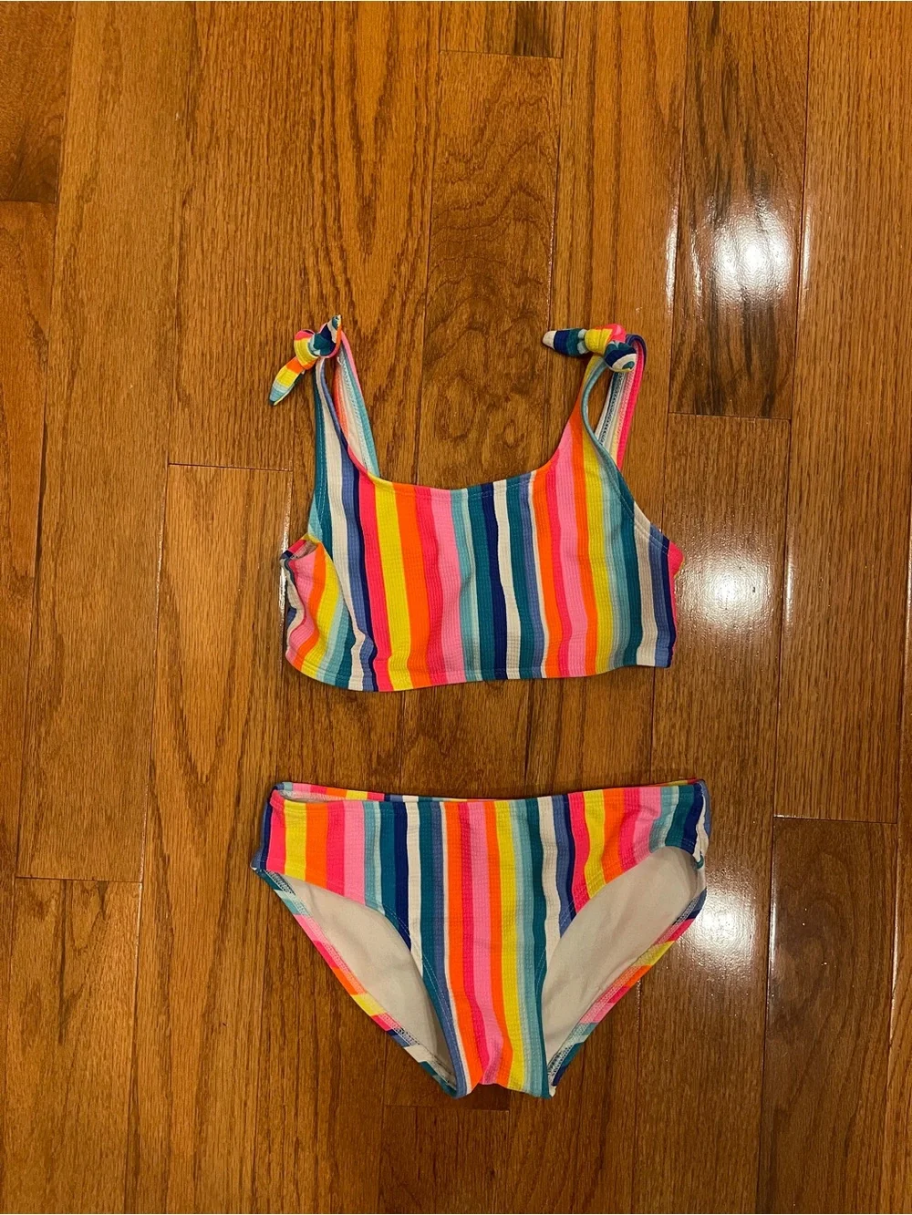 Cat & Jack Girl's 2-Piece Colorful Rainbow Stripe Swimsuit Bikini Size 8 medium